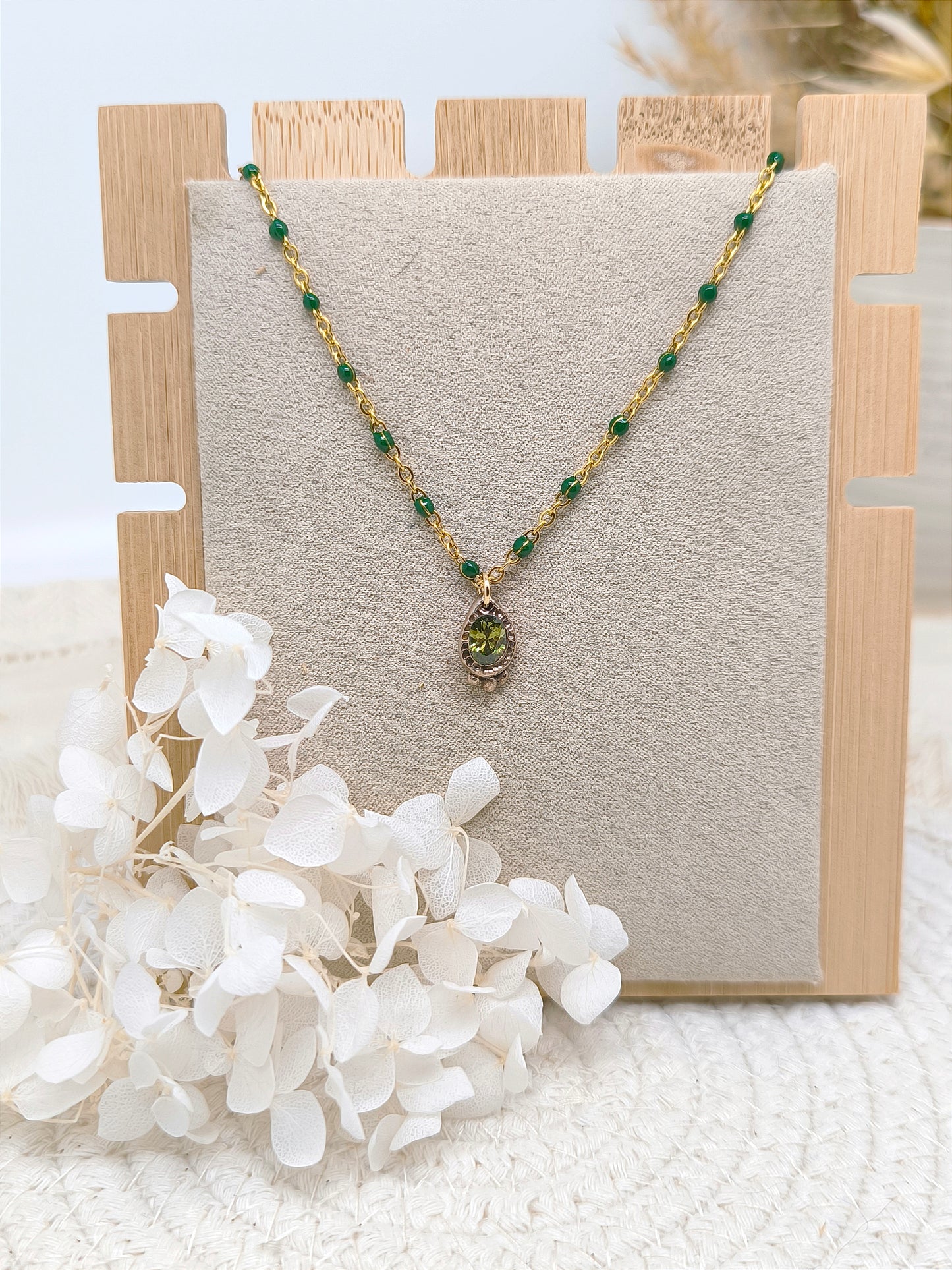 Collier bronze et oxyde zirconium : Sissi