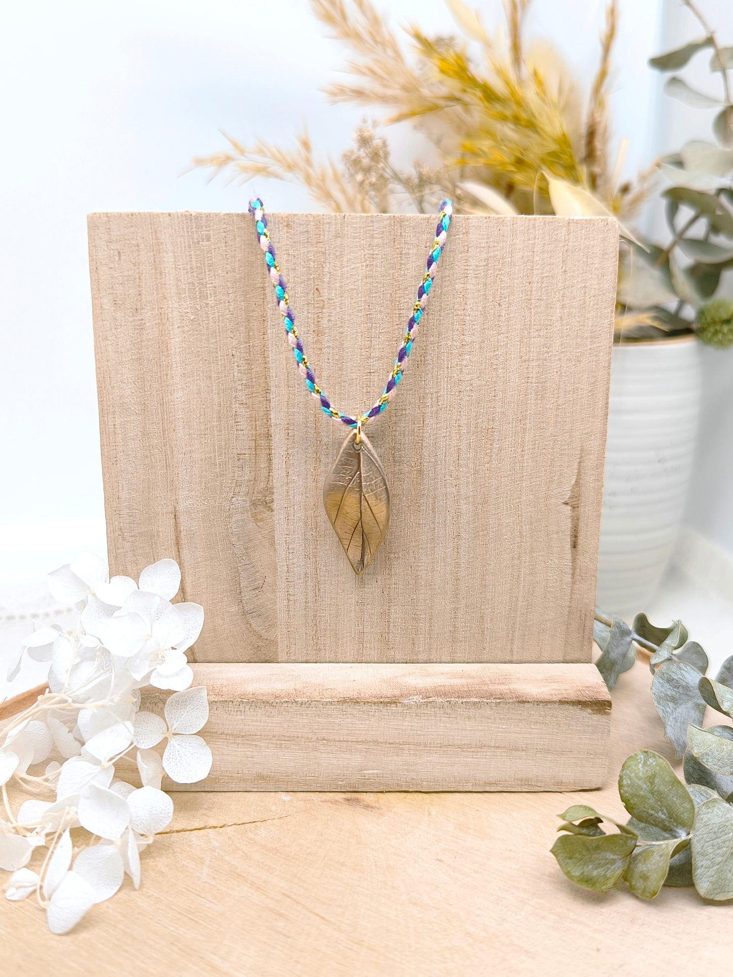 Collier bohème floral : Noisetier