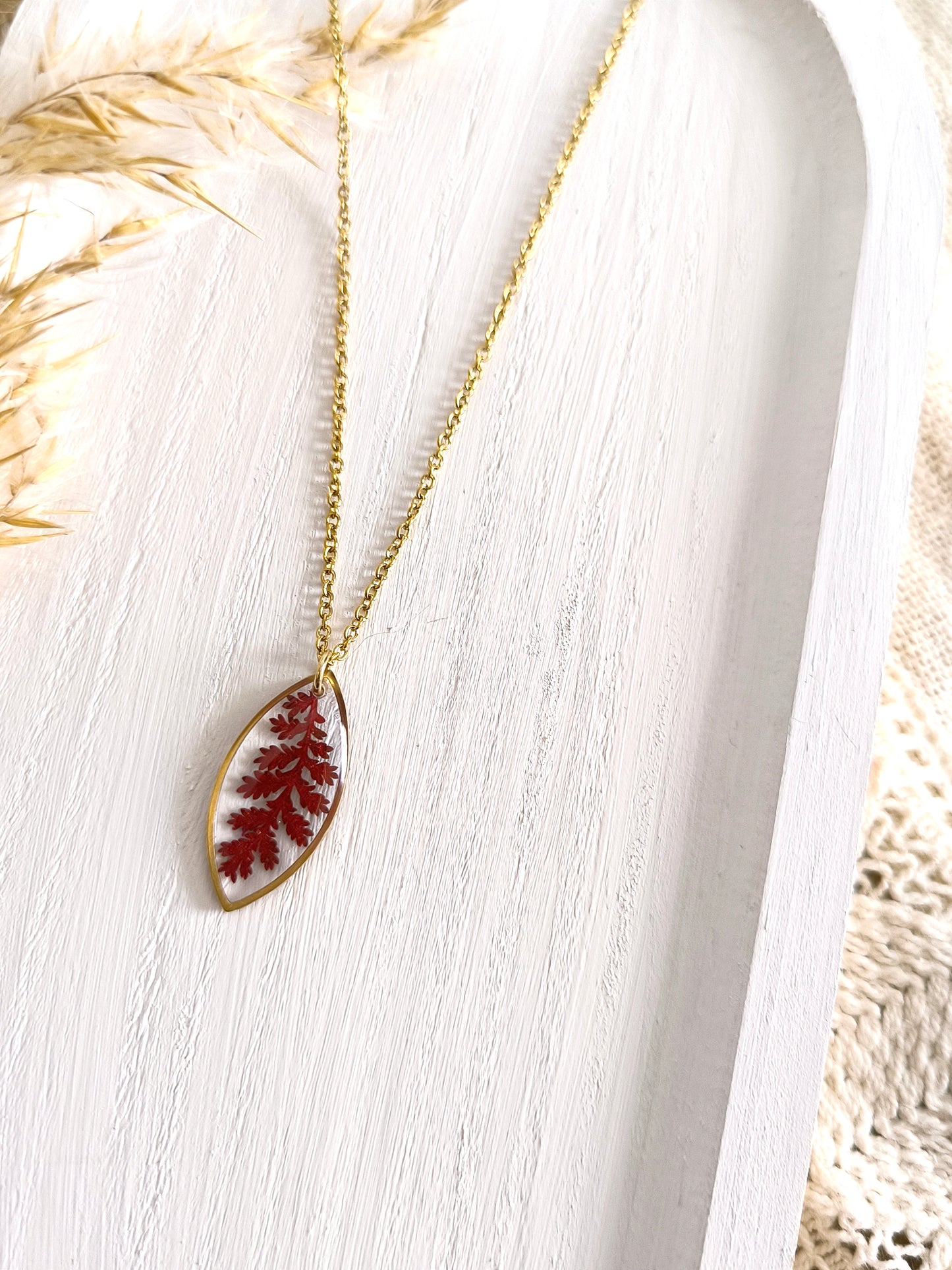 Collier médaillon navette - Fougère d'automne
