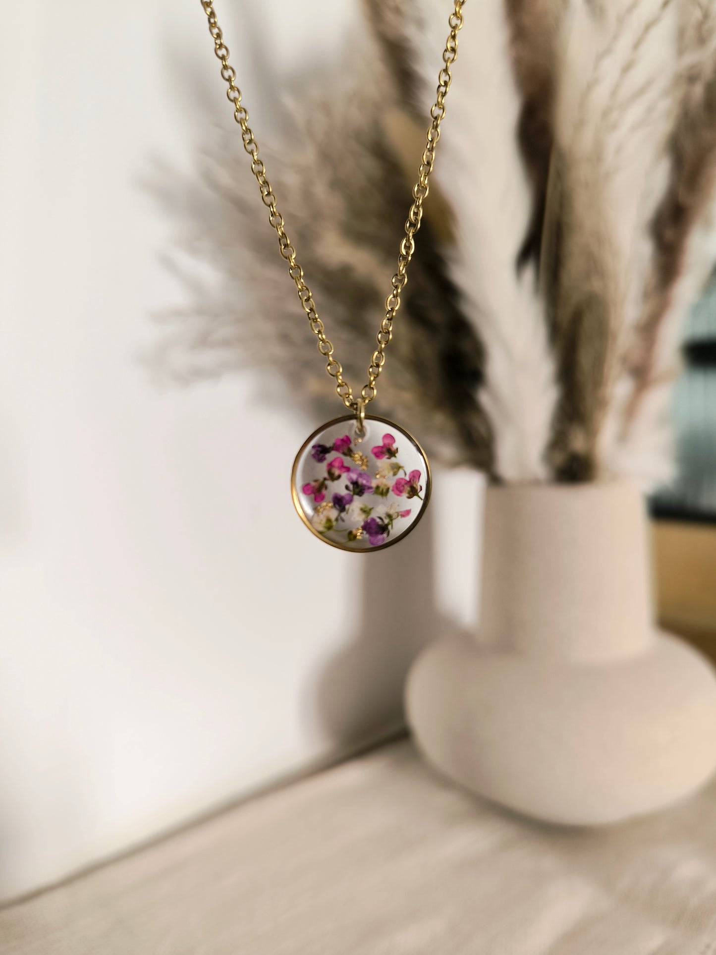 Collier médaillon rond : Alysse