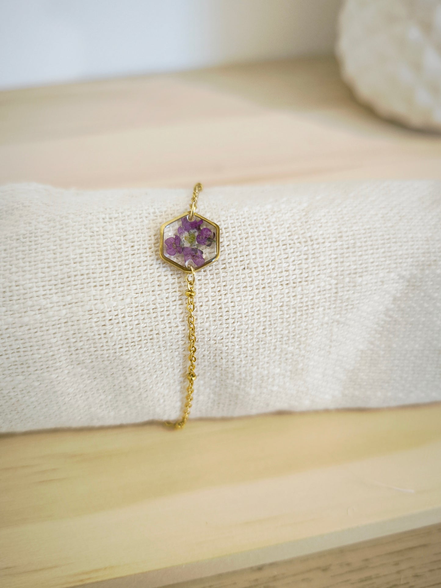 Bracelet Mini médaillon hexagone : Alysse