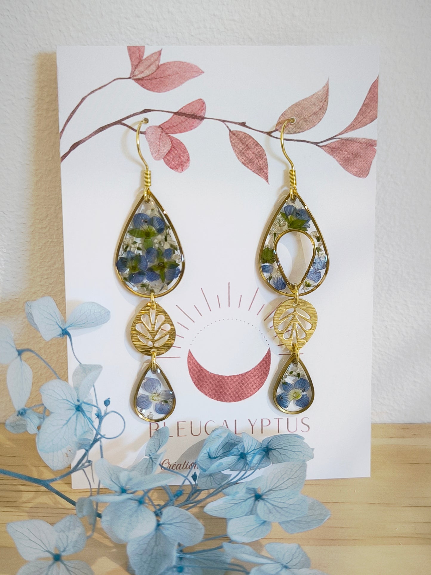 Boucles d'oreilles florales : Goutte d'eau florale