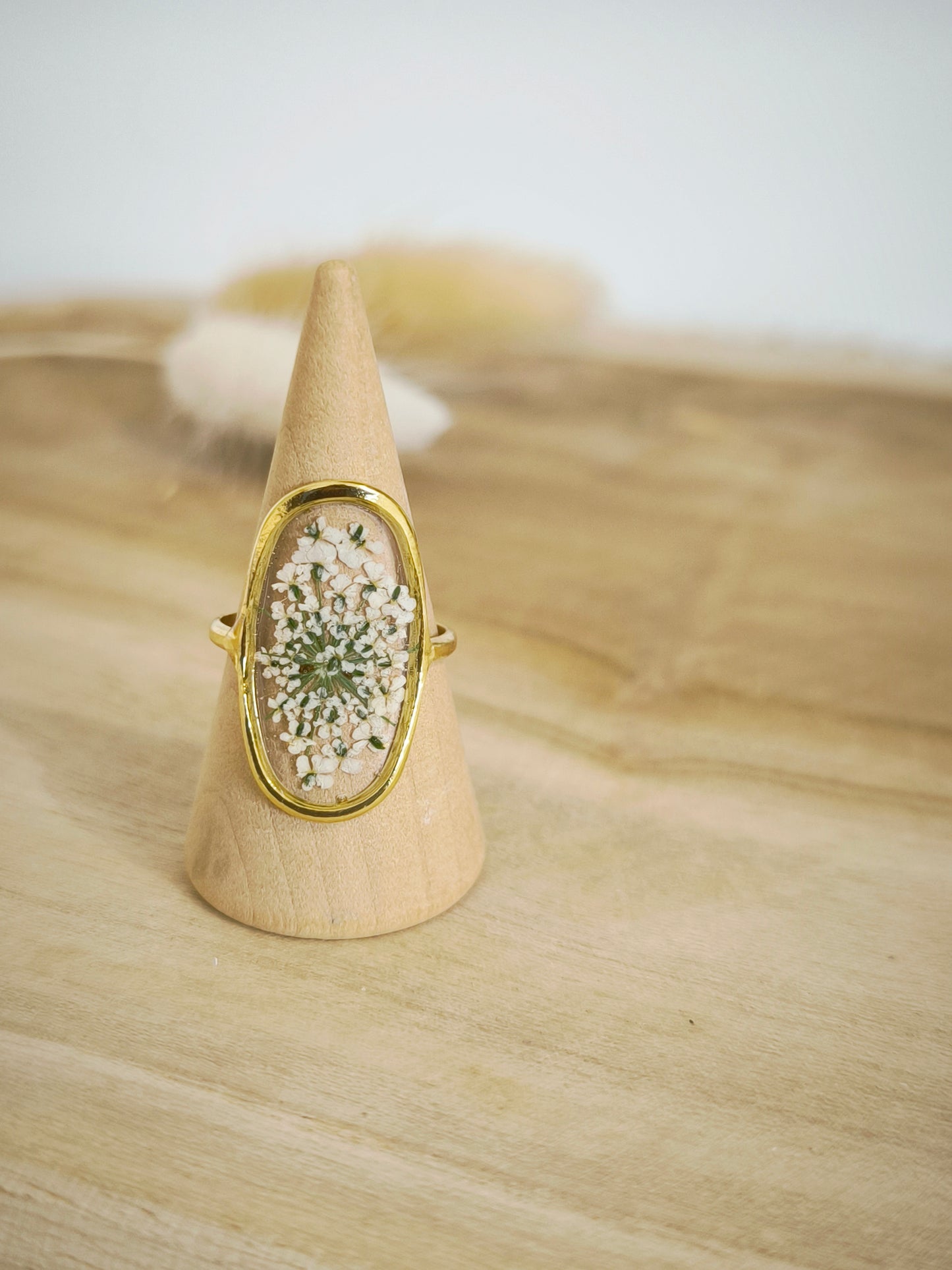 Bague florale ovale : Fleur de carotte
