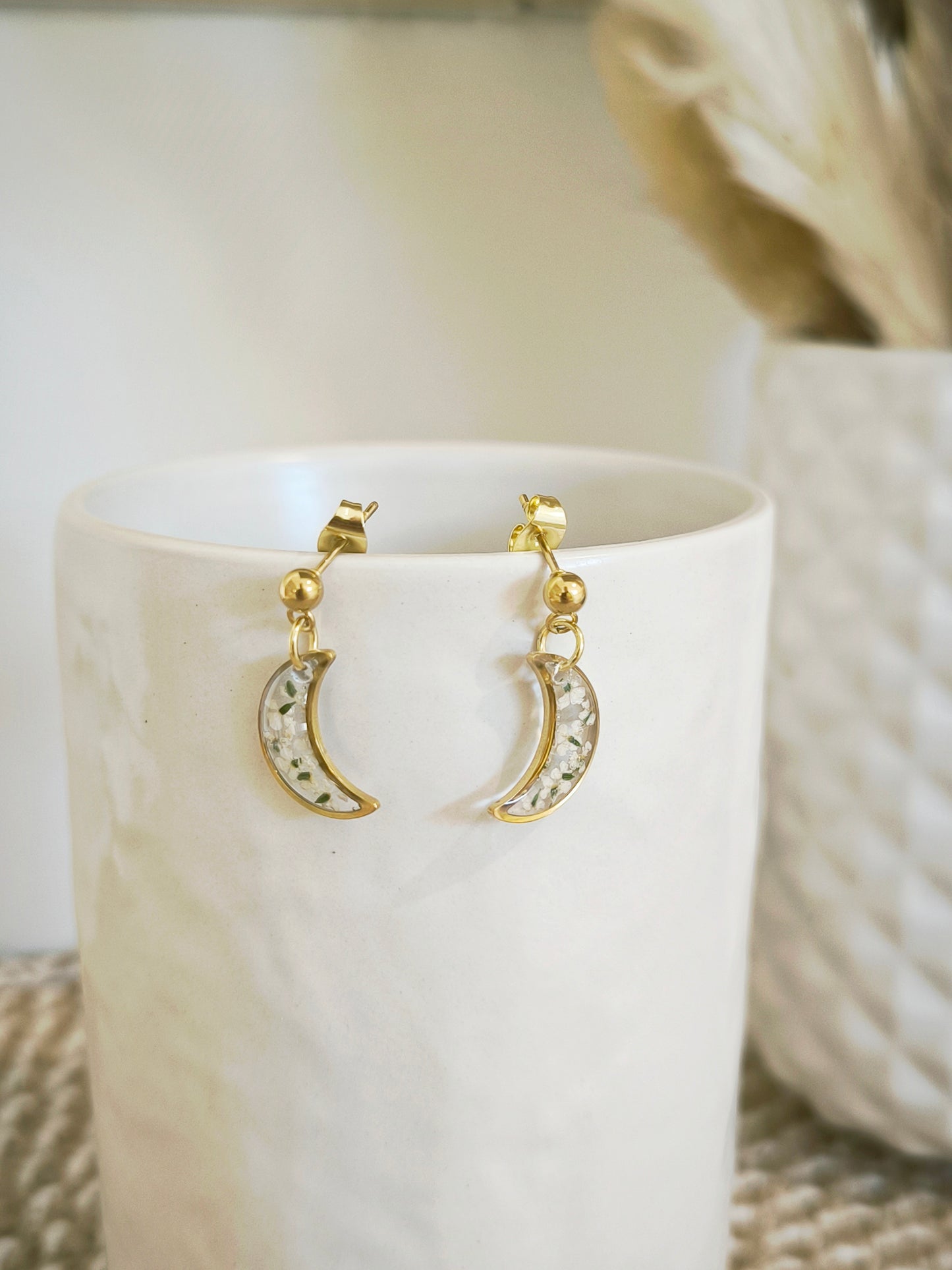 Mini Boucles d'oreilles florales : Fleur de carotte