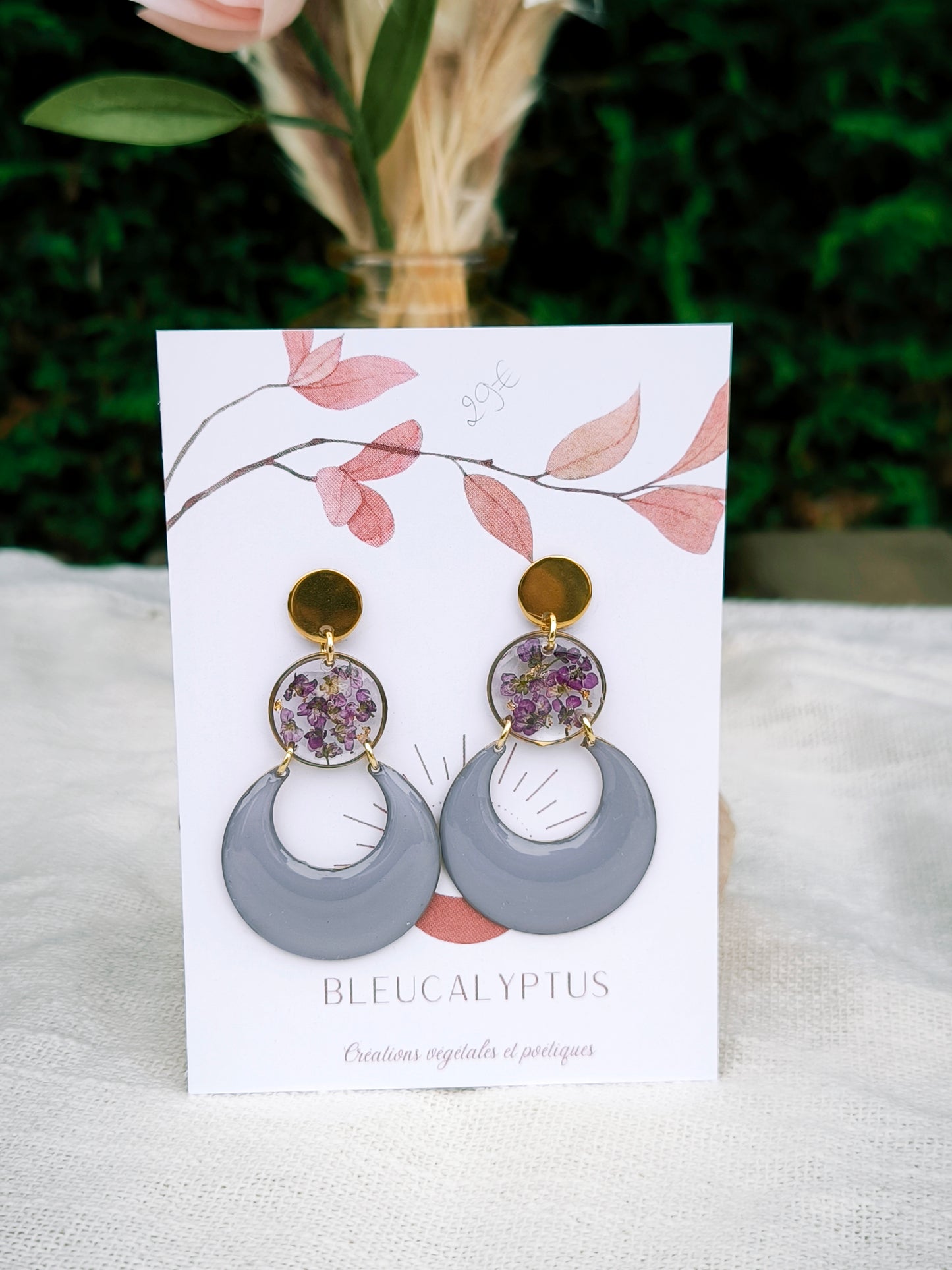 Boucles d'oreilles fleuries résine et émail : Créole lilas