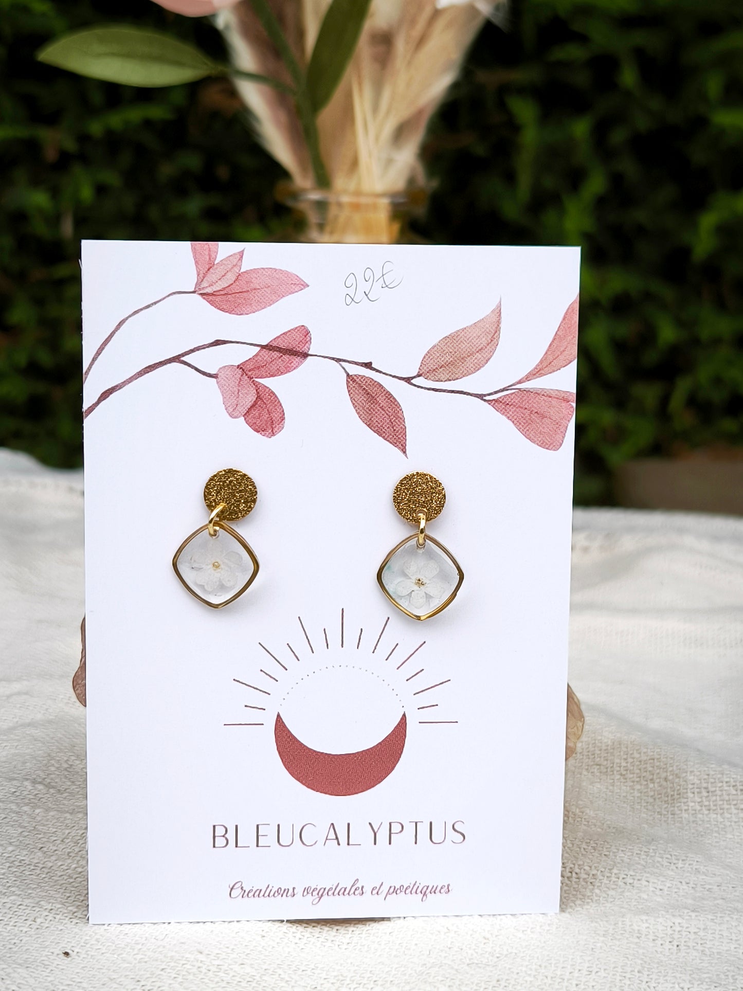 Mini Boucles d'oreilles florales : Myosotis blanc losange