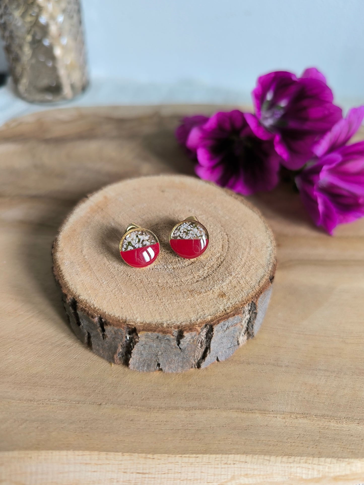 Boucles d'oreilles fleuries résine et émail : Puces rondes