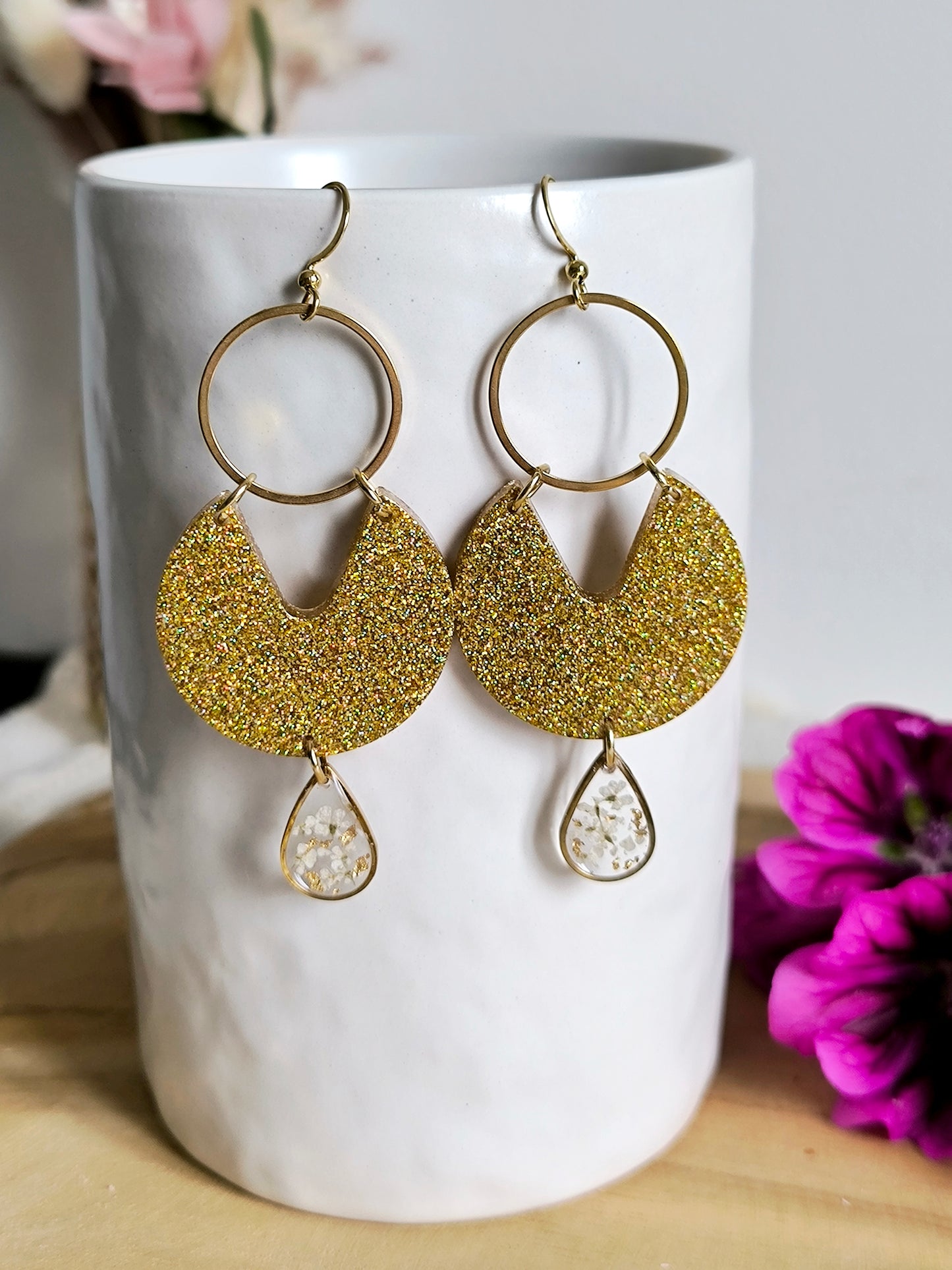 Boucles d'oreilles paillettes et fleurs : Bulle d'or