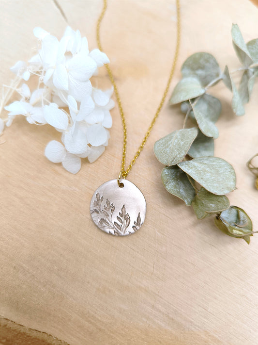 Collier bohème botanique : Impression de fougère