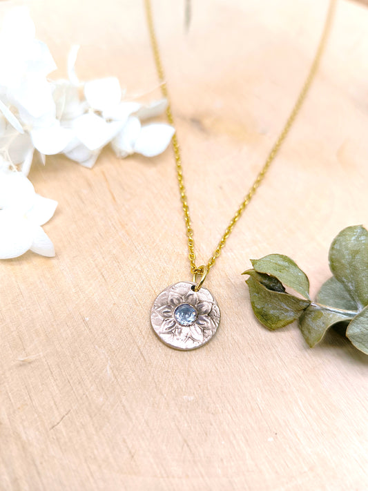 Collier bohème botanique : Mandala floral