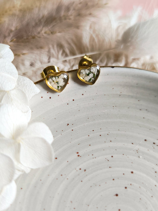 Boucles d'oreilles puces  : Cœur de carotte blanc