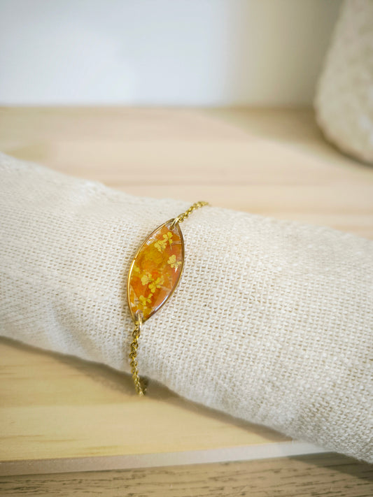 Bracelet médaillon navette :  Camaïeu de Cosmos