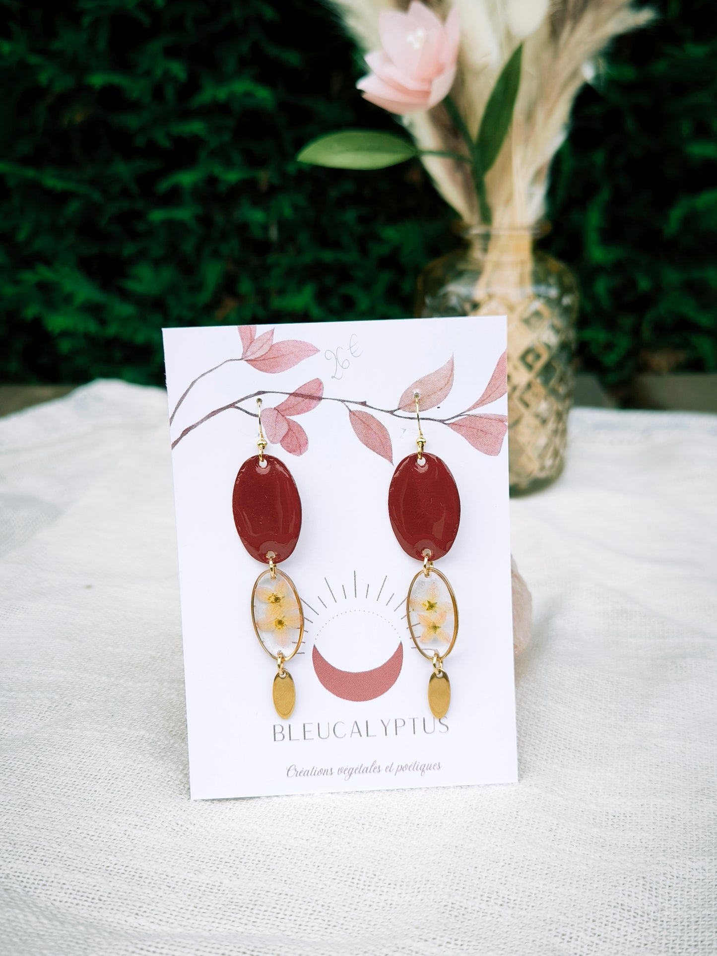 Boucles d'oreilles fleuries résine et émail : Ovale Pop - rouge