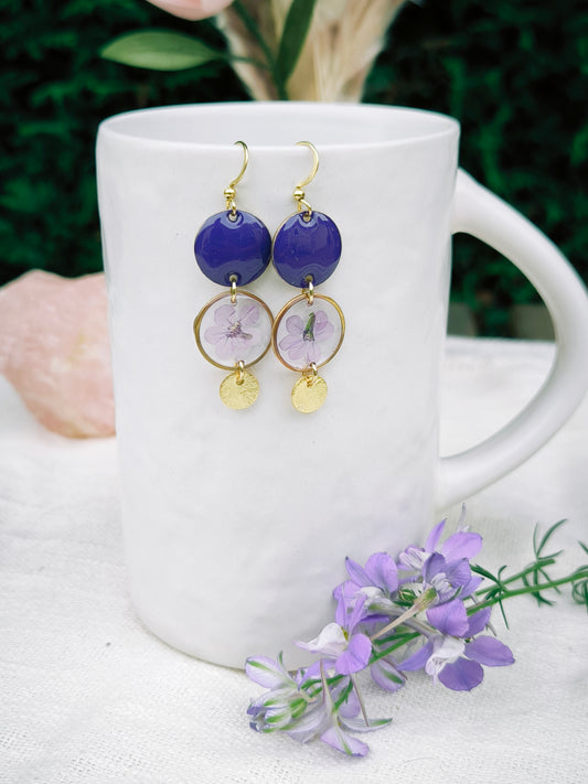 Boucles d'oreilles fleuries résine et émail : Ronde Pop - violet