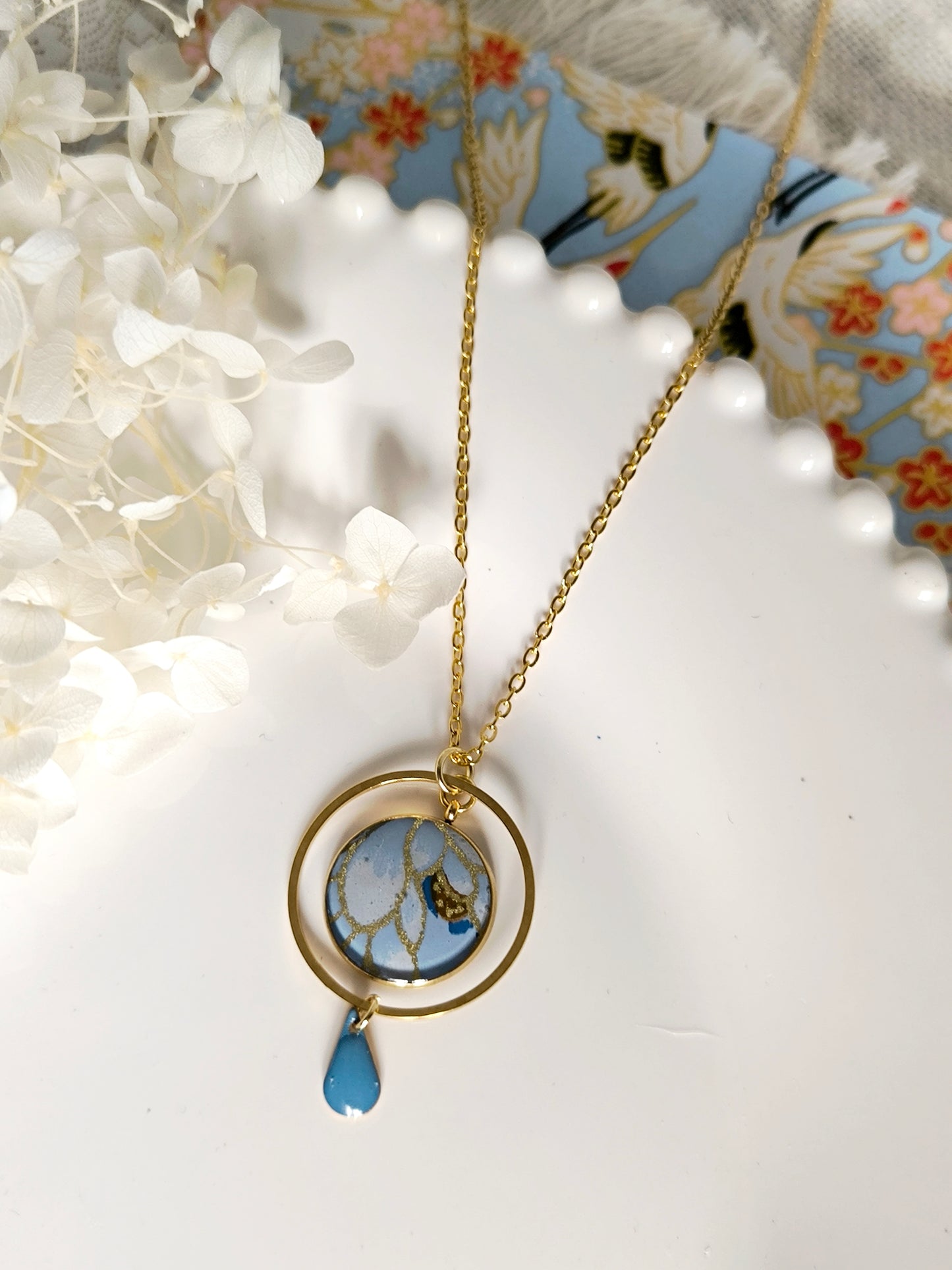 Collier long : Pivoine Japonaise