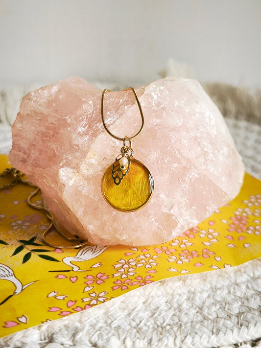 Collier  Renoncule et citrine - Bijoux floral bohème chic en acier doré - Bleucalyptus