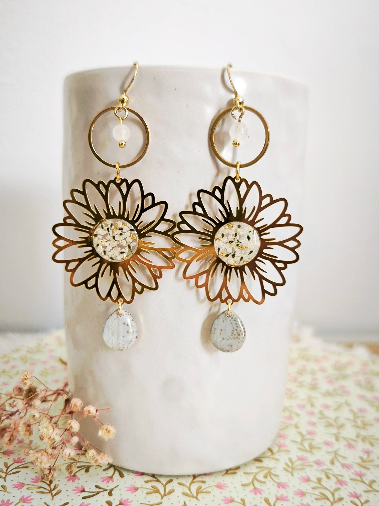 Boucles d'oreilles - L'Éveil des Ombrelles - fleurs blanches