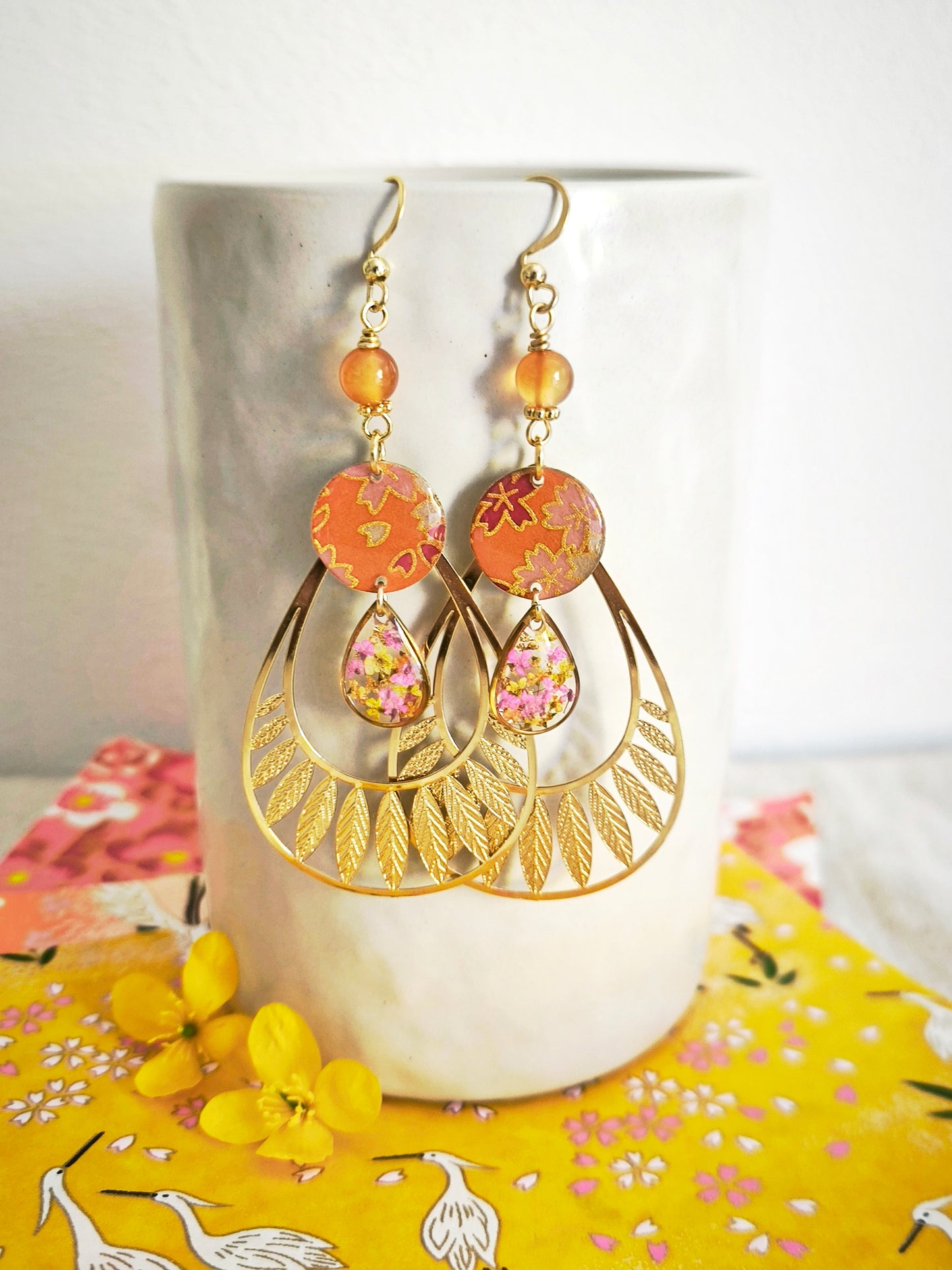 Boucles d’oreilles florales – Crépuscule japonais & cornaline