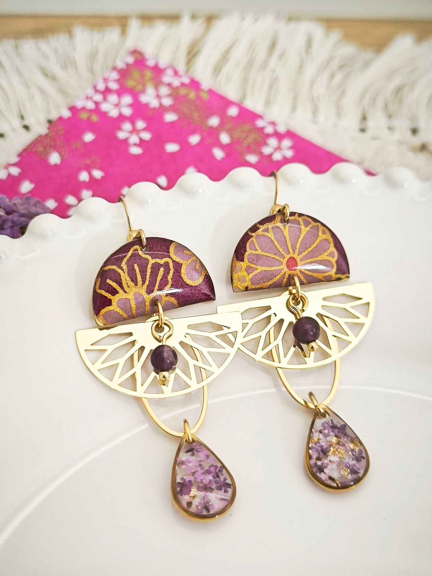 Boucles d'oreilles Hanamizuki - violette
