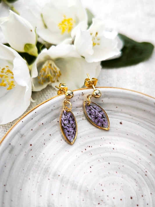 Mini Boucles d’oreilles fleuries - navette  -  acier doré -