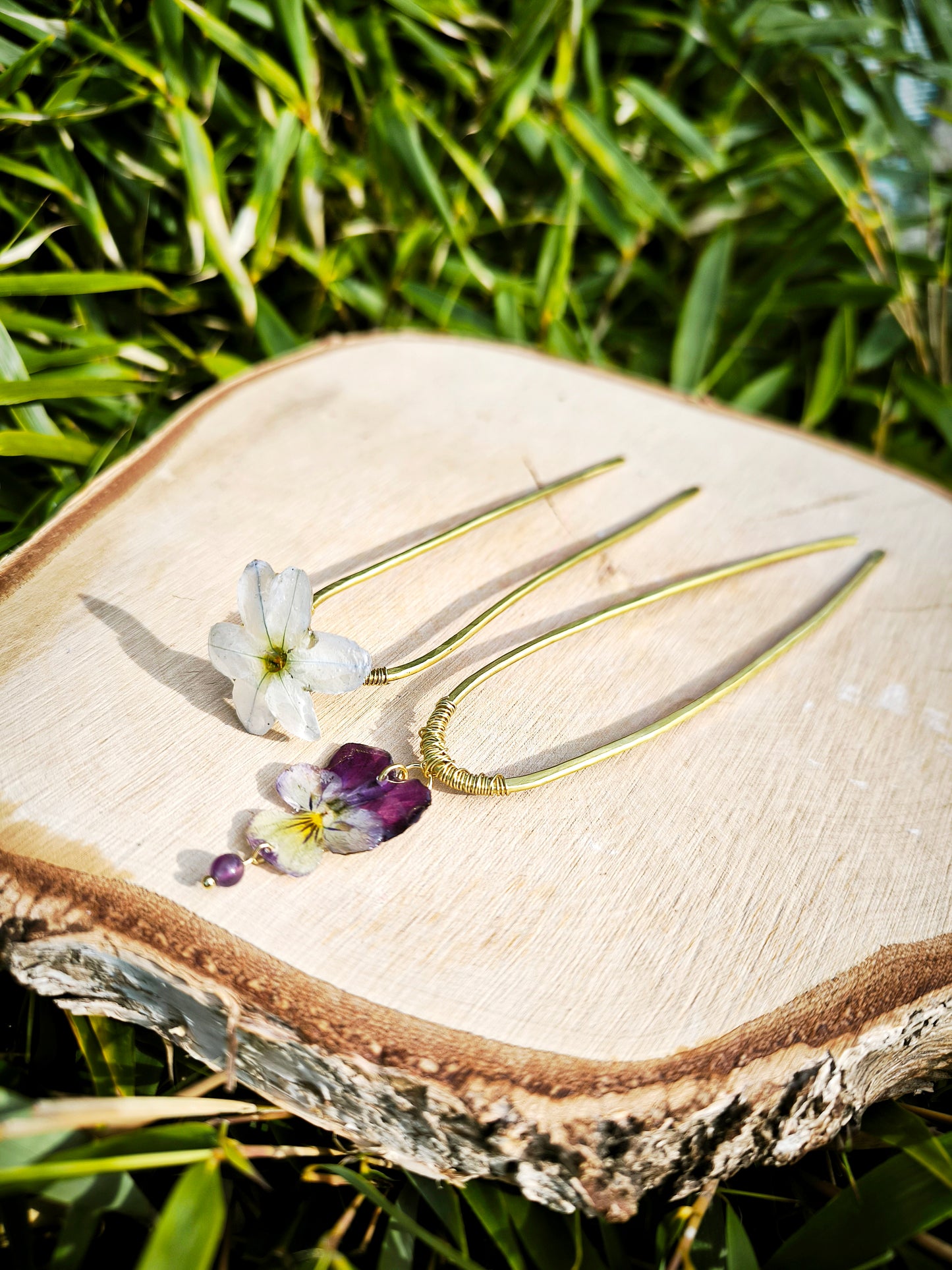 Épingle à chignon- véritables fleurs - Bijoux de cheveux floral bohème chic  - Bleucalyptus