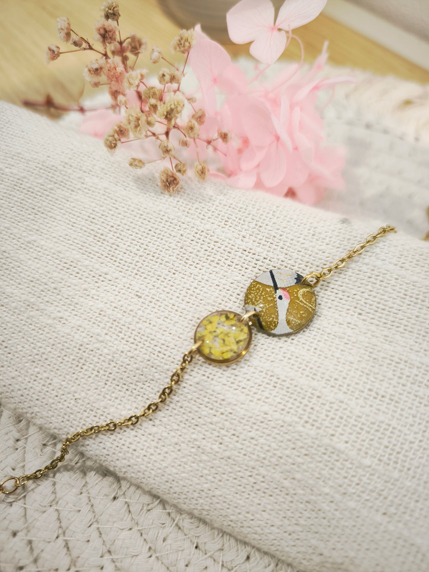 Bracelet Poétique – Papier Japonais & Fleur de Carotte Sauvage : L'échappée bulle